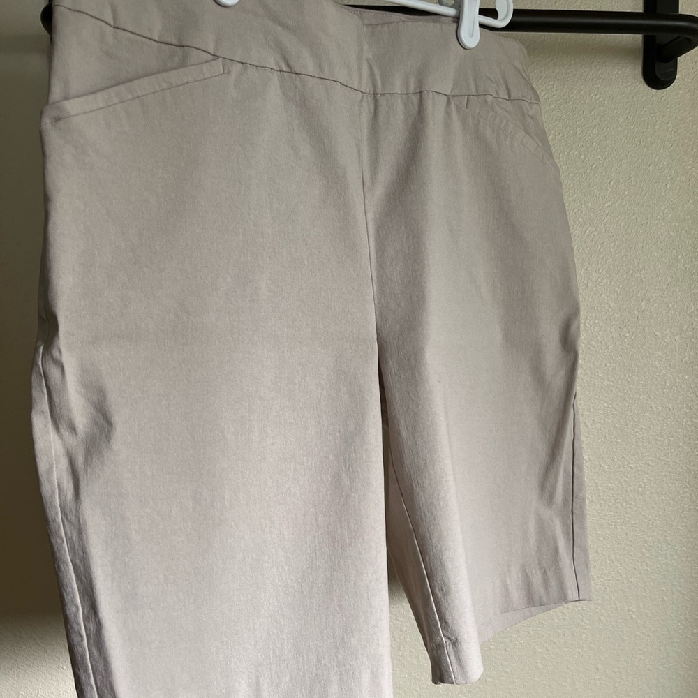 Chico Beige Pull-on Shorts